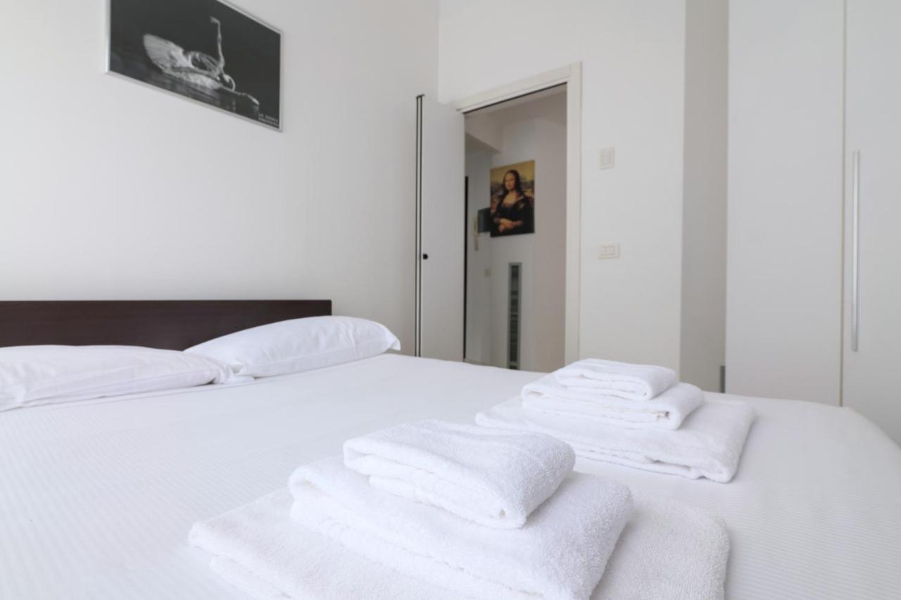 Prestige Boutique Homes - Duomo 1 มิลาน ภายนอก รูปภาพ